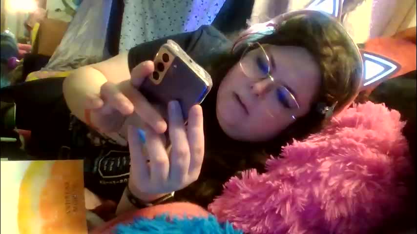 siofra Adult Chat April 8, 2026