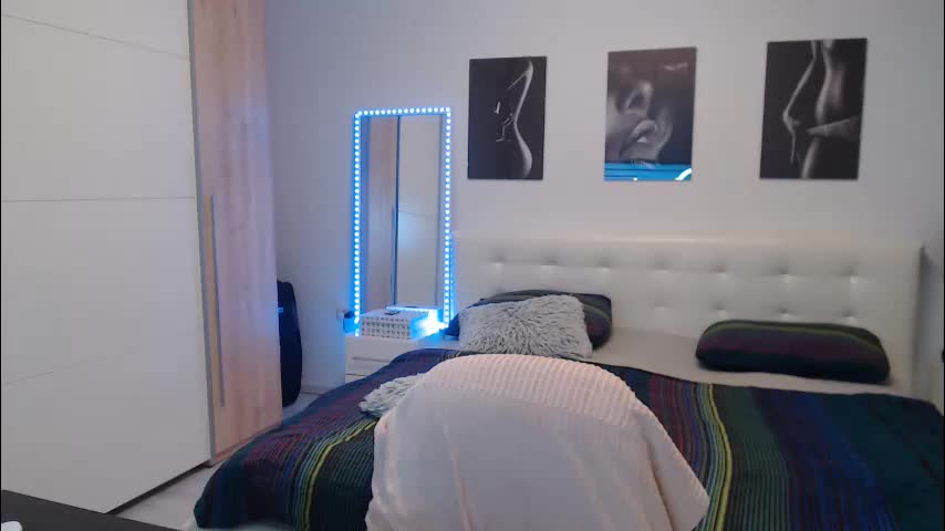 xxx_hot_wet_ Adult Chat April 8, 2026