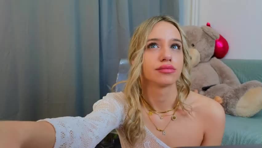 angel_hot777 Adult Chat April 8, 2026