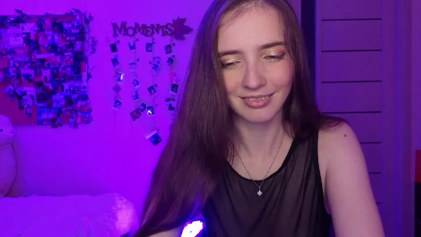 olivia_lily Adult Chat April 8, 2026