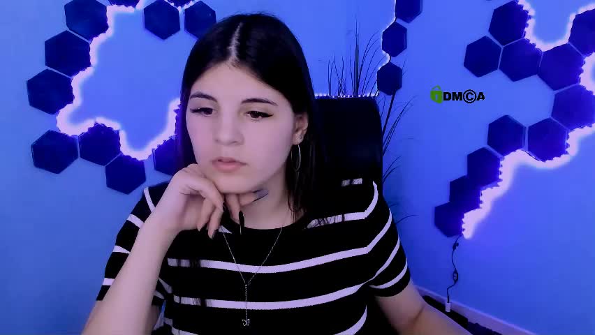 lizzie_boom Adult Chat April 8, 2026