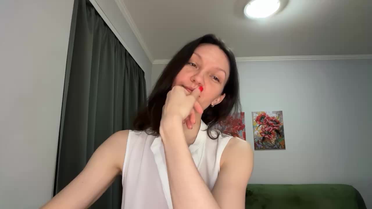 _lastochka_ Adult Chat April 8, 2026