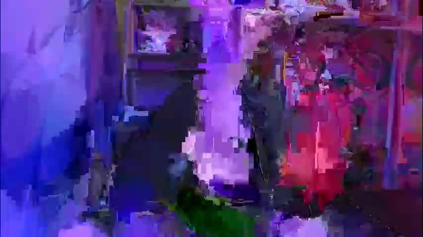 ellie_hh Adult Chat April 8, 2026