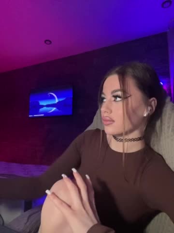 HotGirlEva Adult Chat April 8, 2026