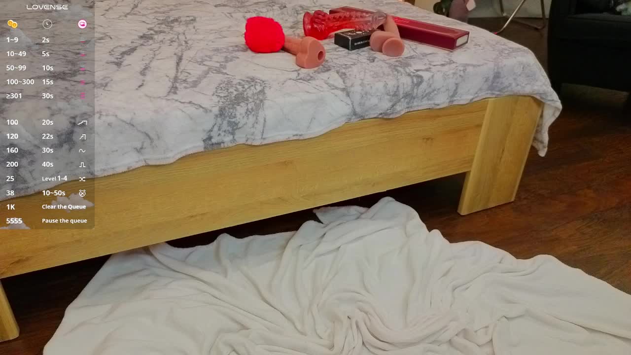 WICKEDEMBER Adult Chat April 8, 2026