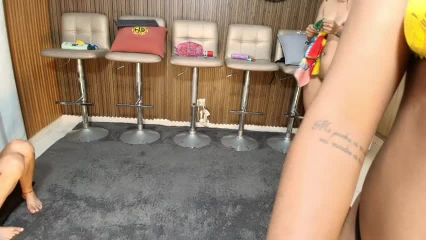 canelasquirtxxx Adult Chat April 8, 2026