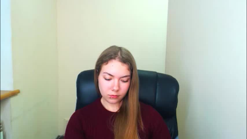 zoey_deuttch Adult Chat April 8, 2026