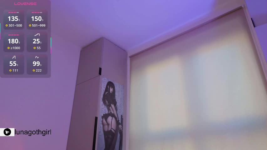 lunagothgirl Adult Chat April 8, 2026