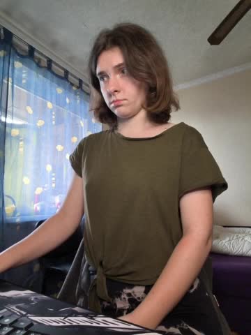 Your_Kitty Adult Chat April 8, 2026