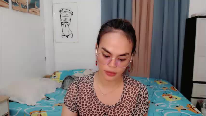 superhotvaleria Adult Chat April 8, 2026