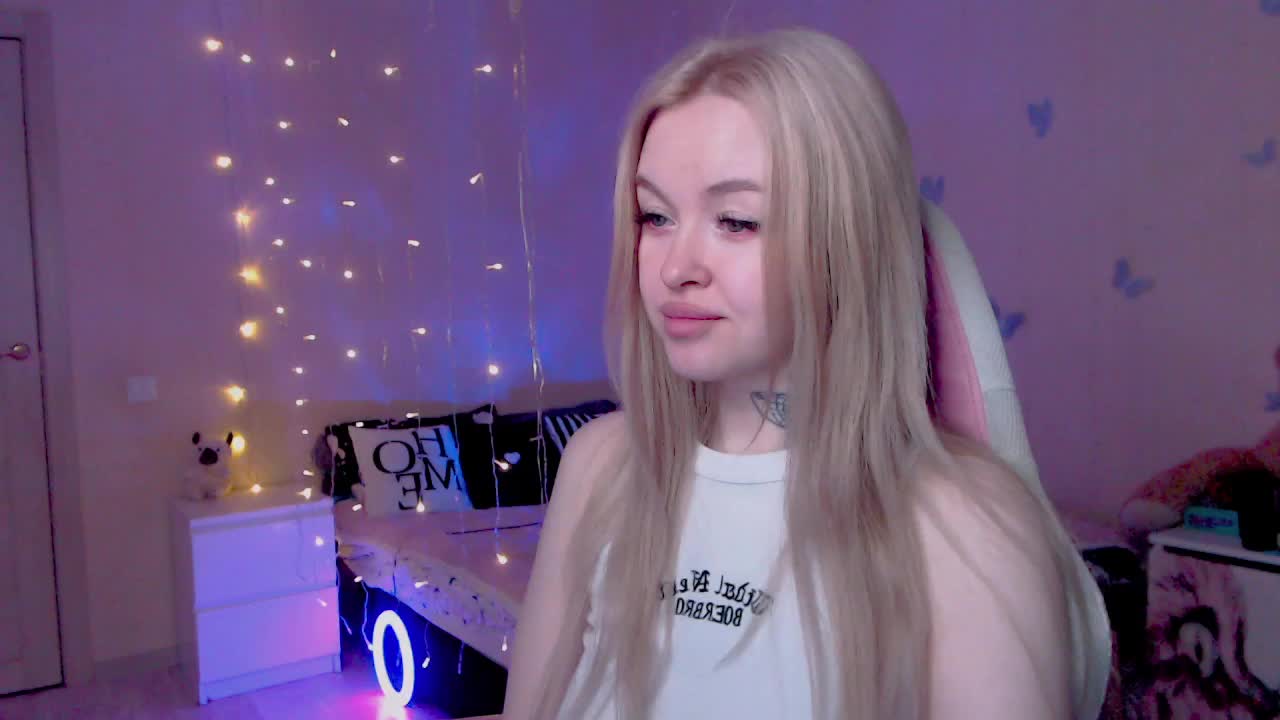 NaughtyMable Adult Chat April 8, 2026