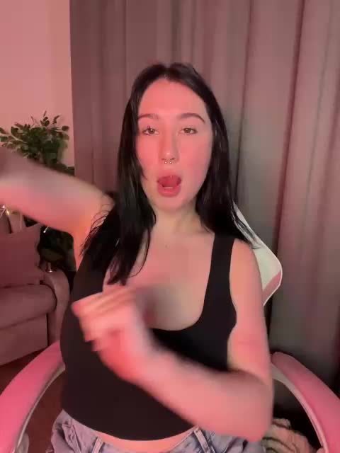 BustyLina Adult Chat April 9, 2026