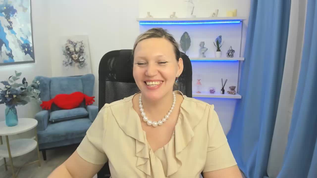 NinaStarle Adult Chat April 8, 2026