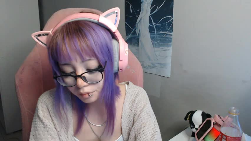 danyelleeyermann Adult Chat April 8, 2026