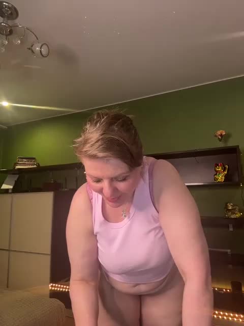 Veronika_Gold Adult Chat April 8, 2026