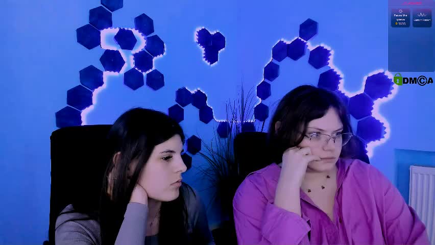 lizzie_boom Adult Chat April 8, 2026