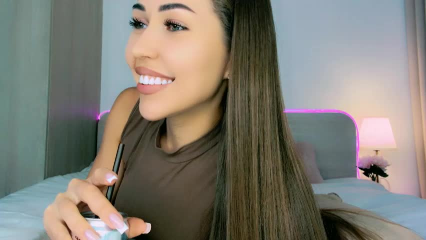 mia4sin Adult Chat April 9, 2026
