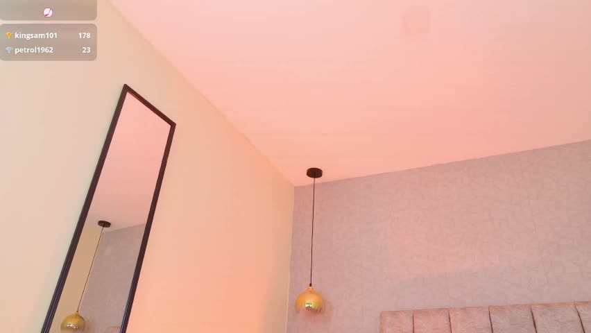 miss__carrot Adult Chat April 8, 2026