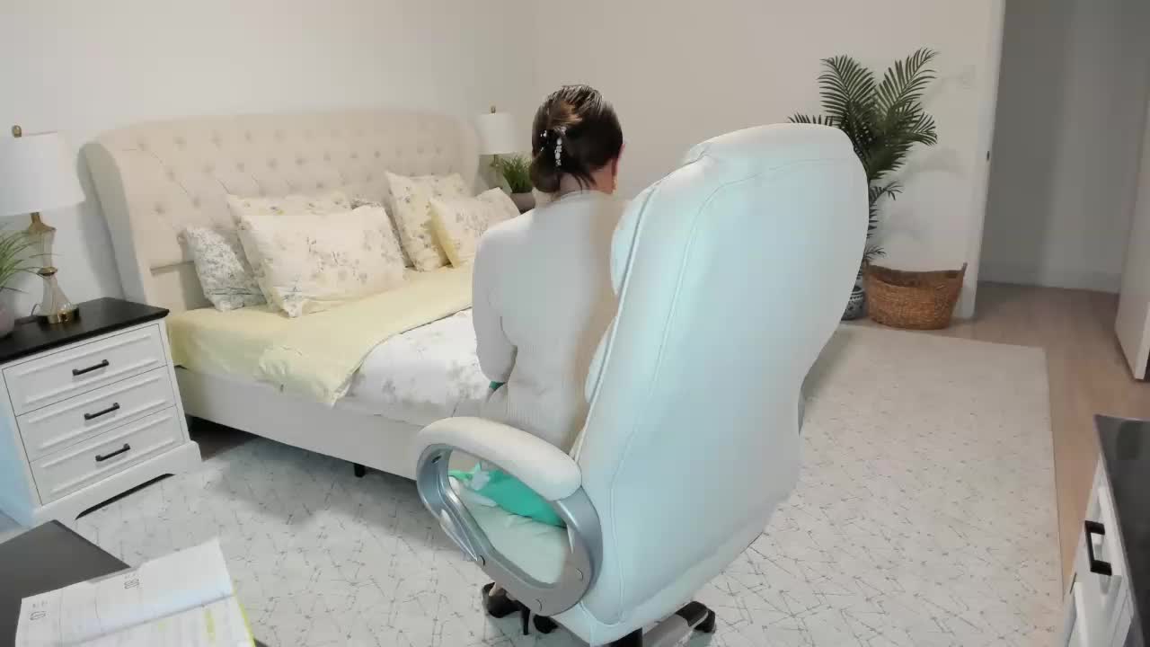 -Michelle- Adult Chat April 9, 2026