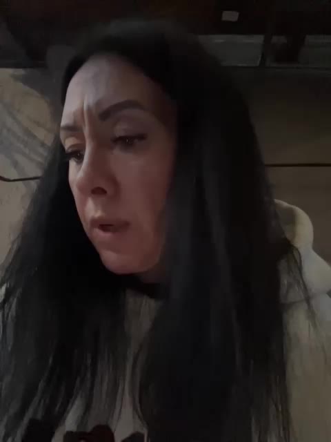 Karolina_Milf Adult Chat April 9, 2026