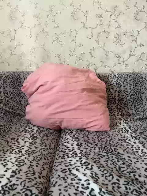 VanilaKitty Adult Chat April 8, 2026