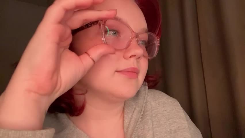 eva_kittenn Adult Chat April 8, 2026