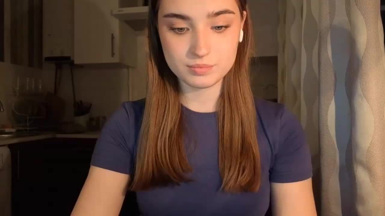 ChristiaPettet Adult Chat April 9, 2026