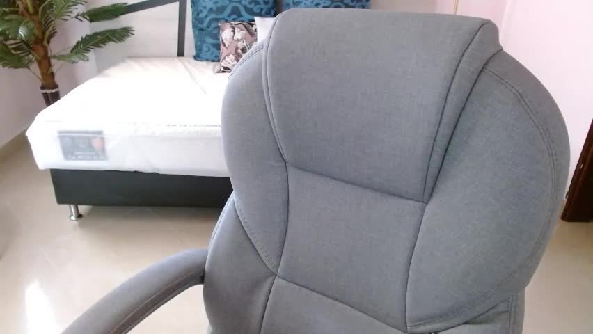 anne_blake Adult Chat April 9, 2026