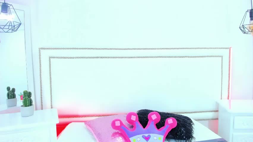 emmaa_sandoval Adult Chat April 9, 2026