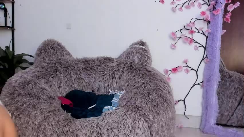 samii_monroe Adult Chat April 9, 2026