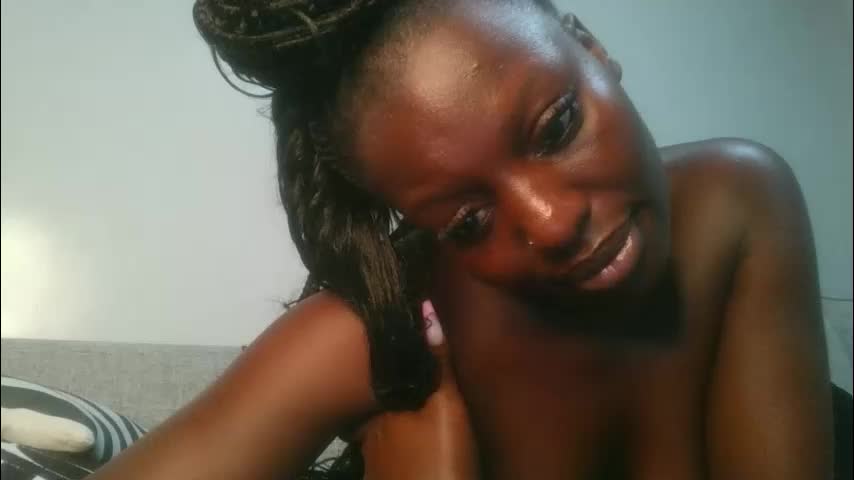 sexy_candia Adult Chat April 9, 2026