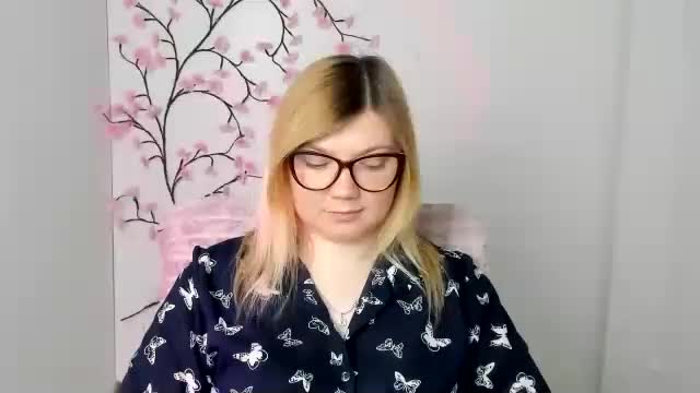 molly_moree Adult Chat April 9, 2026