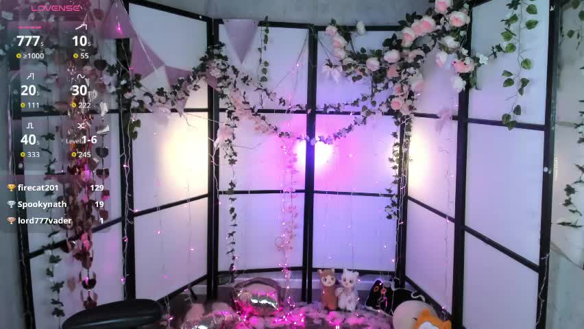 aluwe_meow Adult Chat April 9, 2026