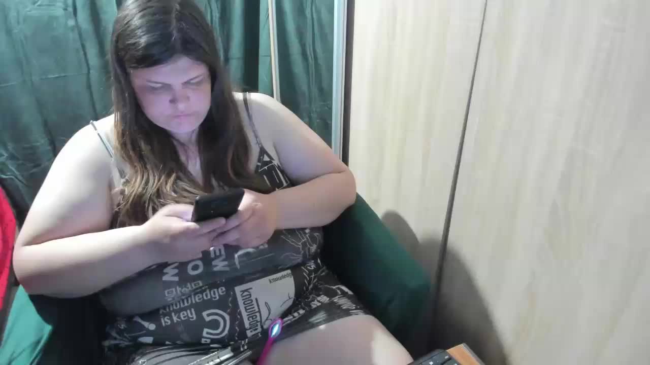 Ionysexylips69 Adult Chat April 9, 2026