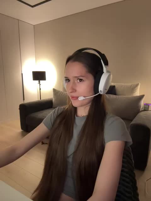 whiteTEA Adult Chat April 9, 2026