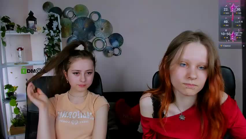 rebecca_smile_ Adult Chat April 9, 2026