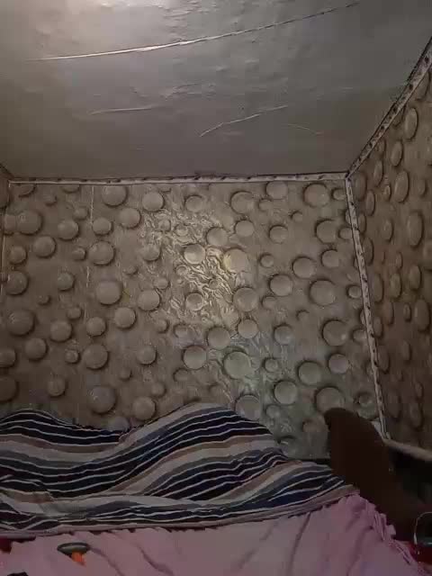 FameLara Adult Chat April 9, 2026