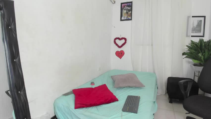 sweet_rose72 Adult Chat April 9, 2026