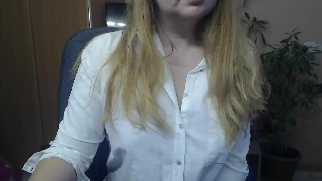 Reenaa Adult Chat April 9, 2026