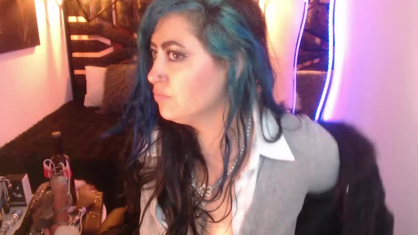 scarleth_bluee Adult Chat April 9, 2026