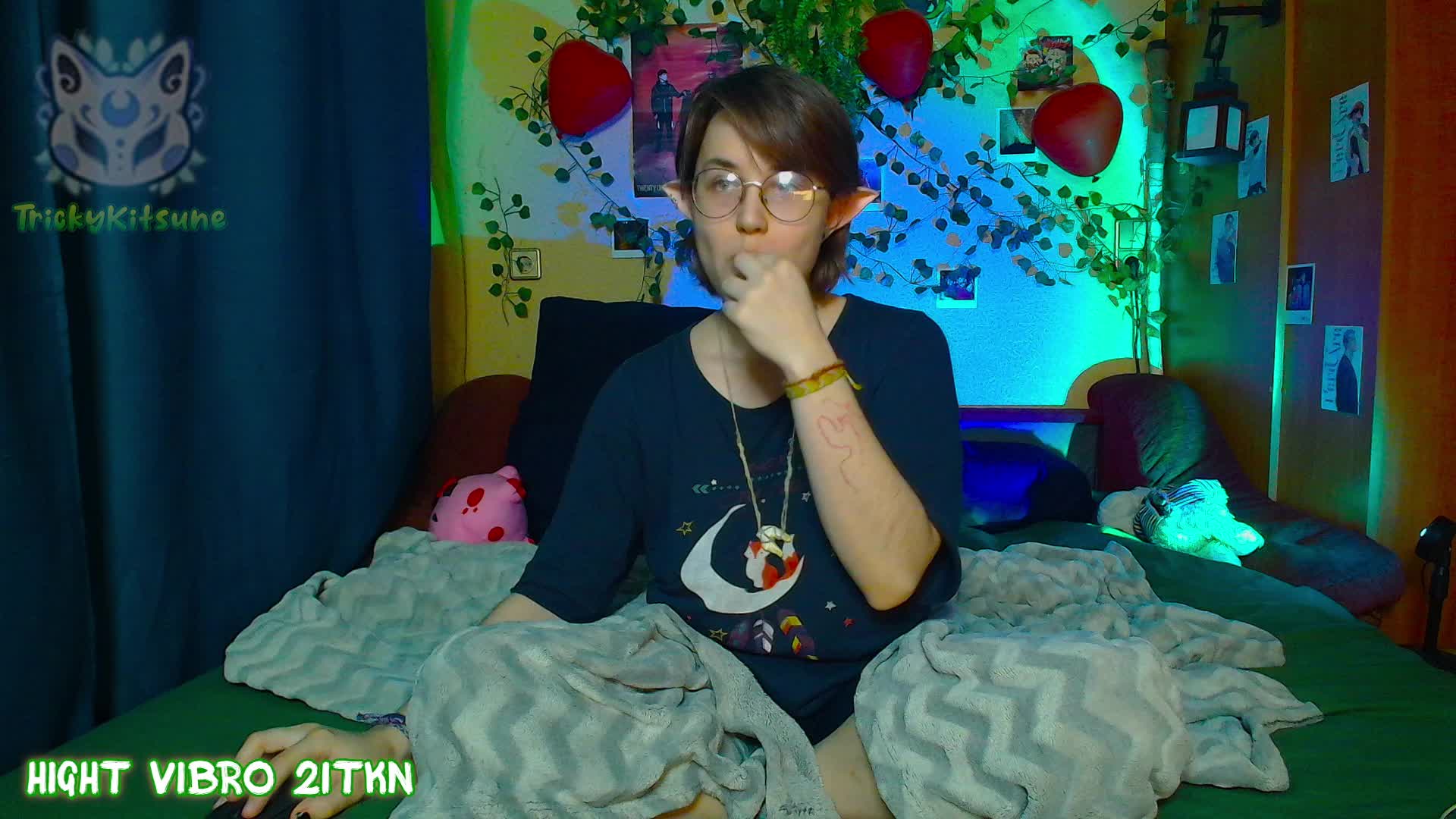 Tricky_Kitsune Adult Chat April 9, 2026