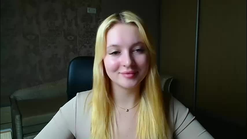 _mila_la_ Adult Chat April 9, 2026