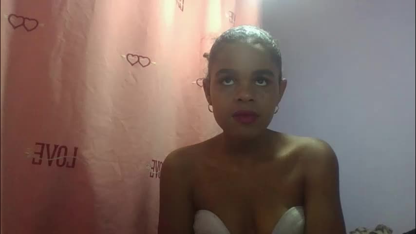 delphineee Adult Chat April 9, 2026