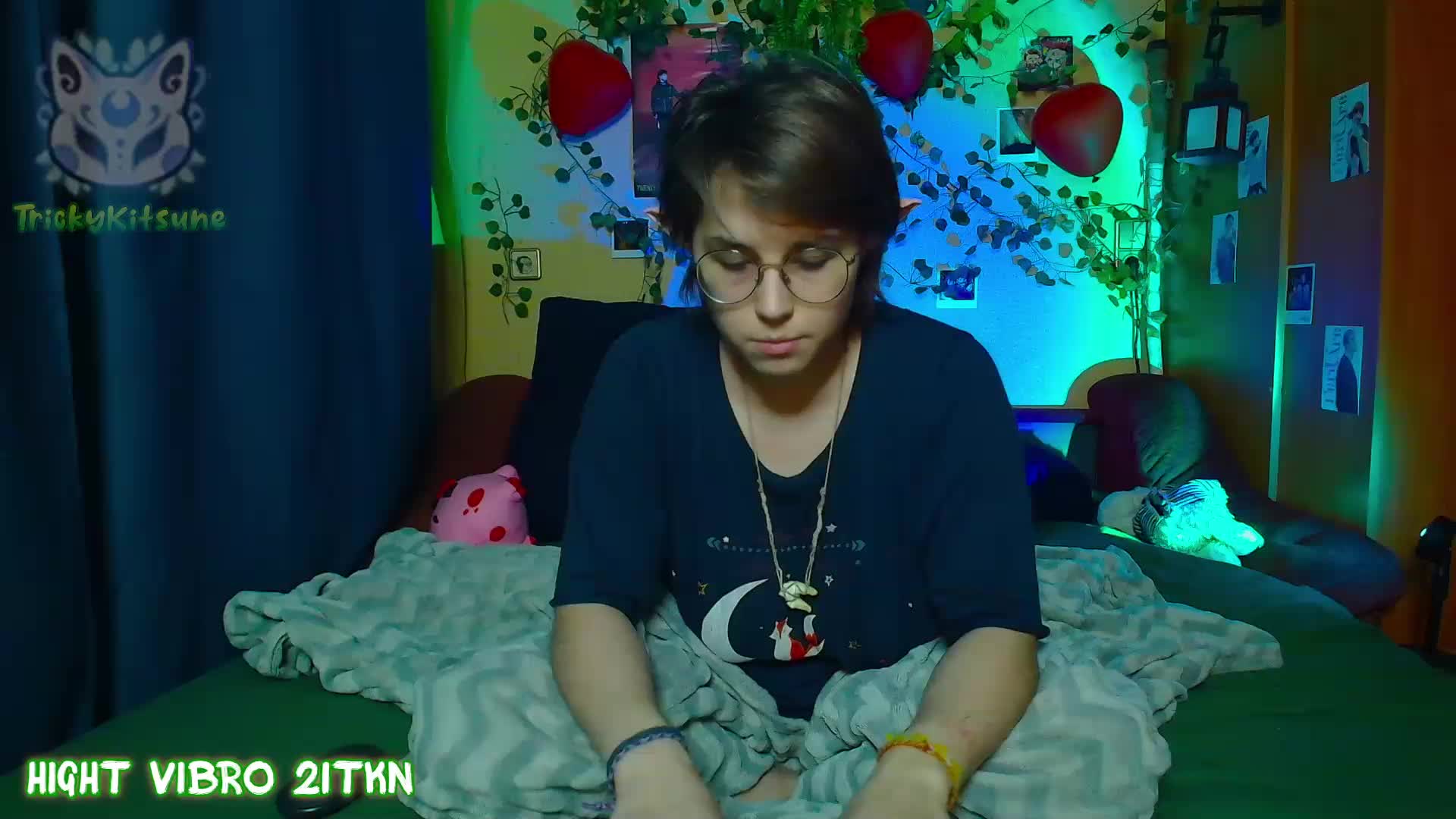 Tricky_Kitsune Adult Chat April 9, 2026