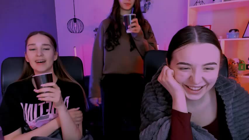 _kellykitten_ Adult Chat April 9, 2026