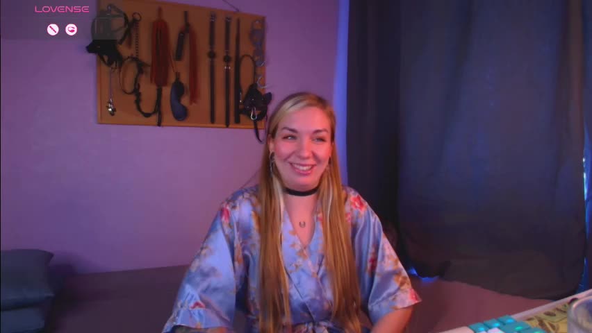 carrie_moonshine Adult Chat April 9, 2026