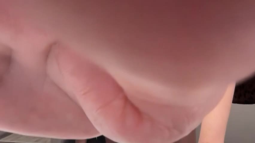 milana555555 Adult Chat April 9, 2026