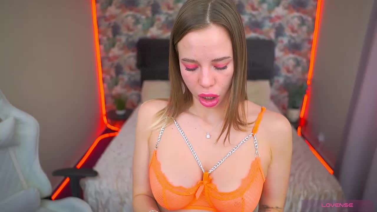 SexyIrinka Adult Chat April 9, 2026