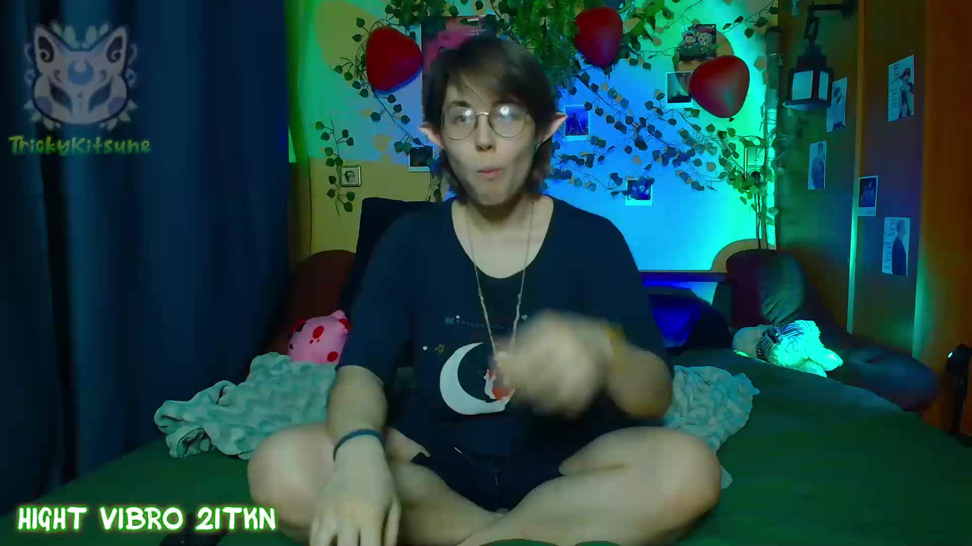 Tricky_Kitsune Adult Chat April 10, 2026