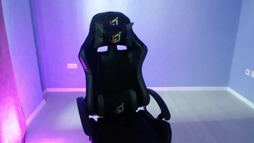 sexyru_coup1e Adult Chat April 10, 2026
